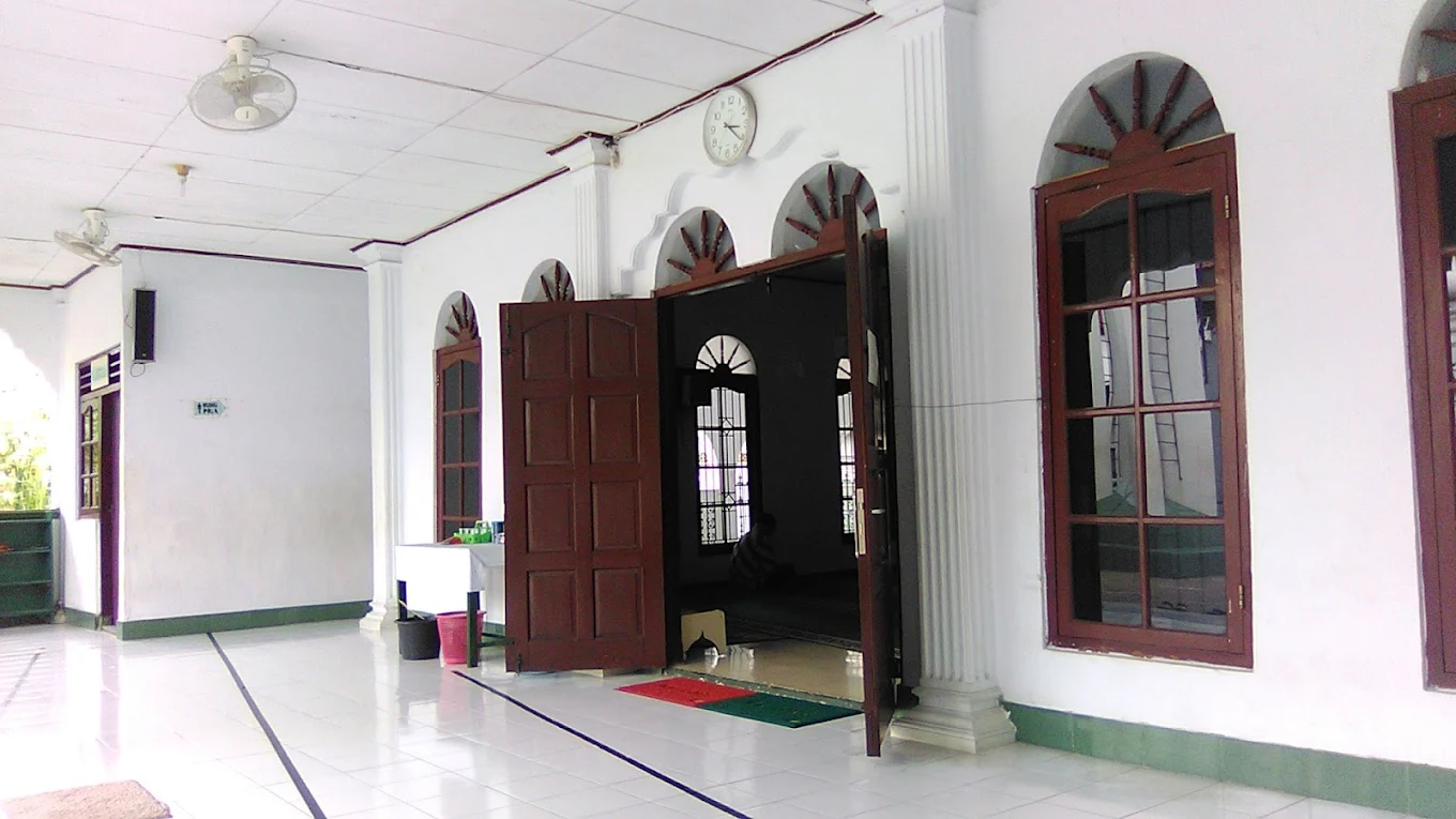Persiapan Tarawih di Masjid